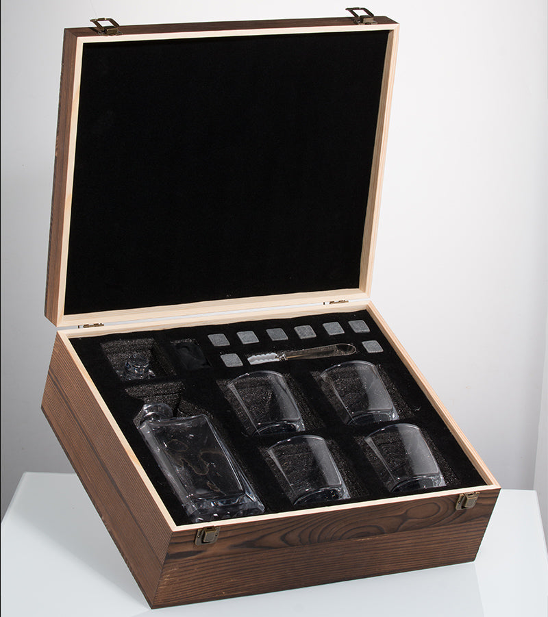 Personalized 25oz Crystal Whiskey Decanter Set
